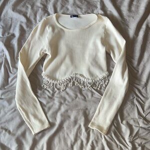 Women’s Zara top can